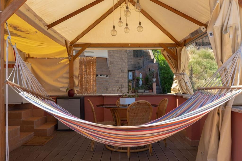 Penthouse With Jacuzzi On Private Terrace In Trastevere 罗马 外观 照片